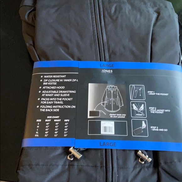 Jones New York rain jacket / parka - Picture 5 of 8